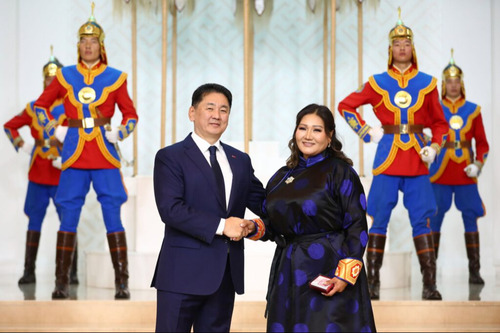 ubpress/image/2025/10/29/e4vdmu4l25mmi98e/Кино